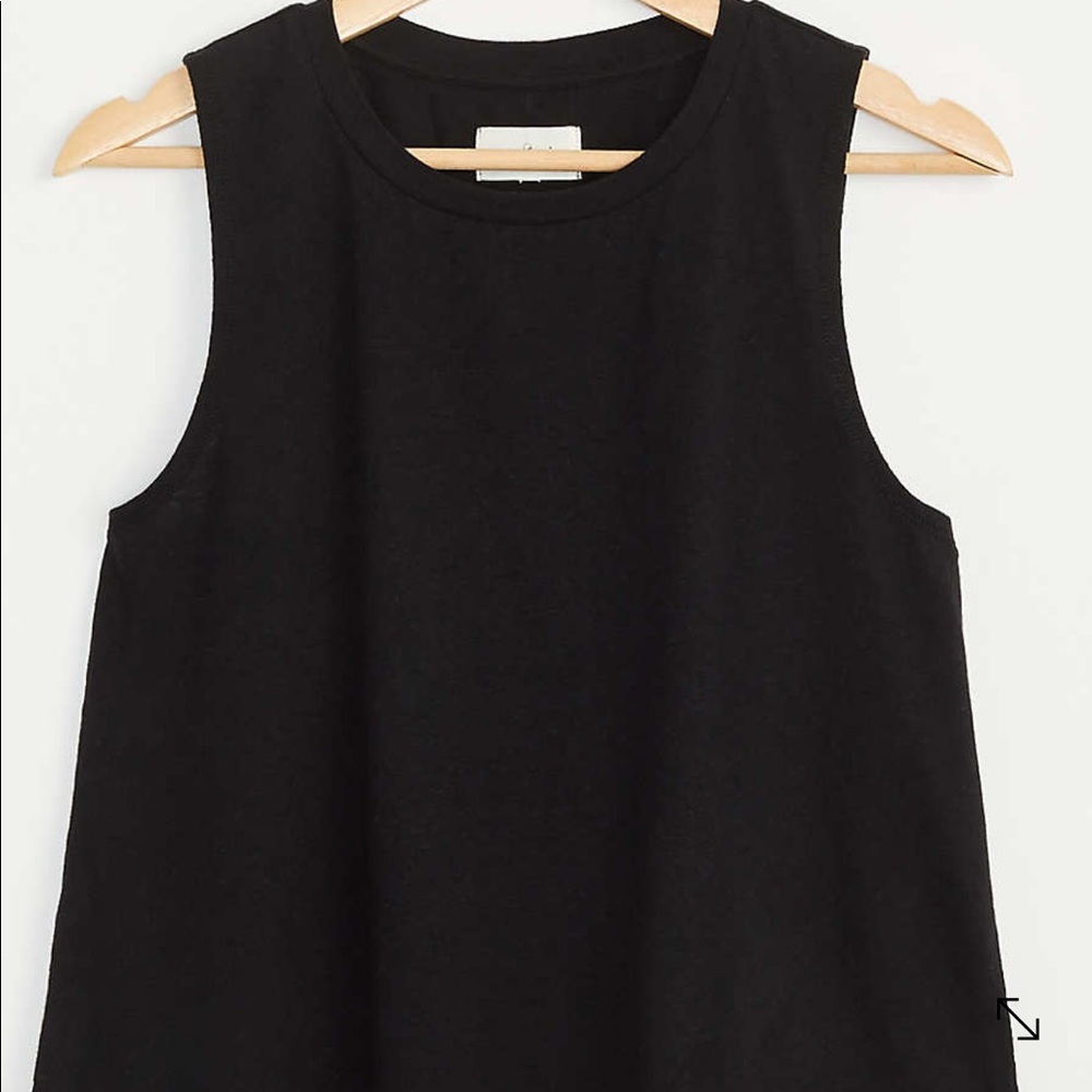NWOT Lou and Grey tank